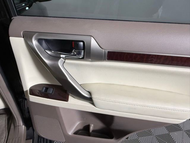 Used 2018 Lexus GX 460 Premium AWD/4WD image 32