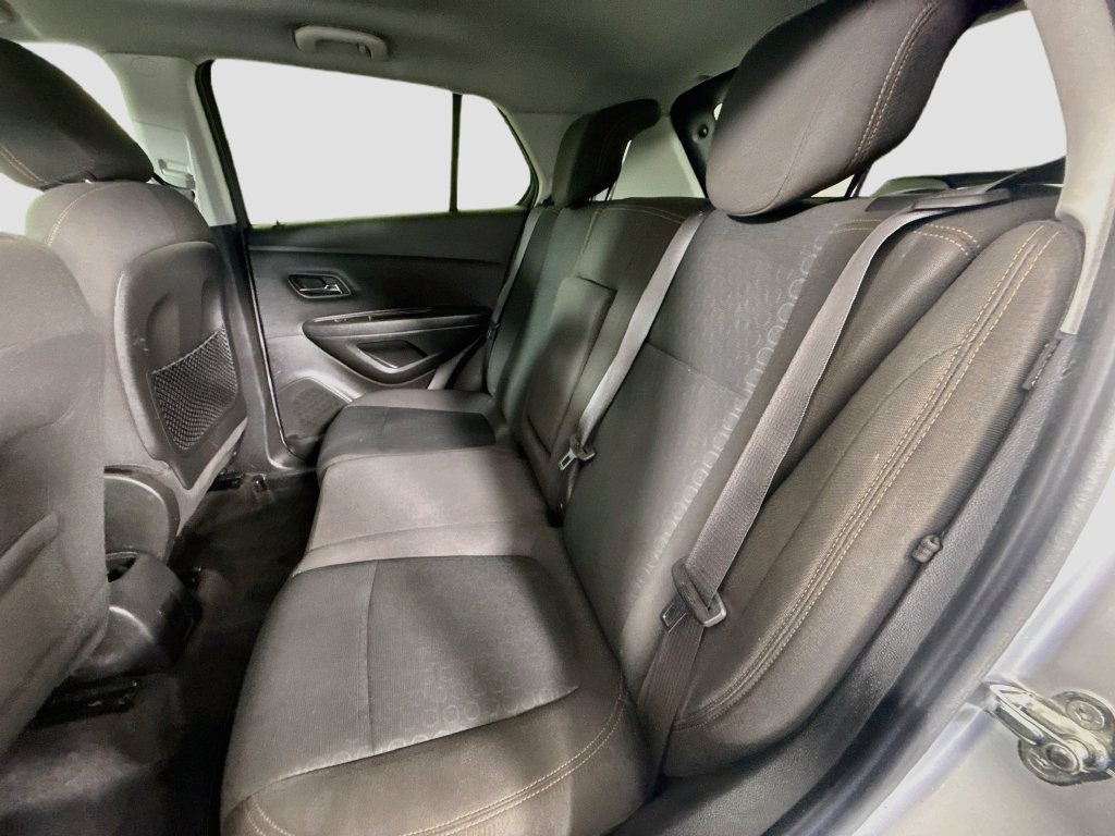 Used 2017 Chevrolet Trax LS FWD image 22