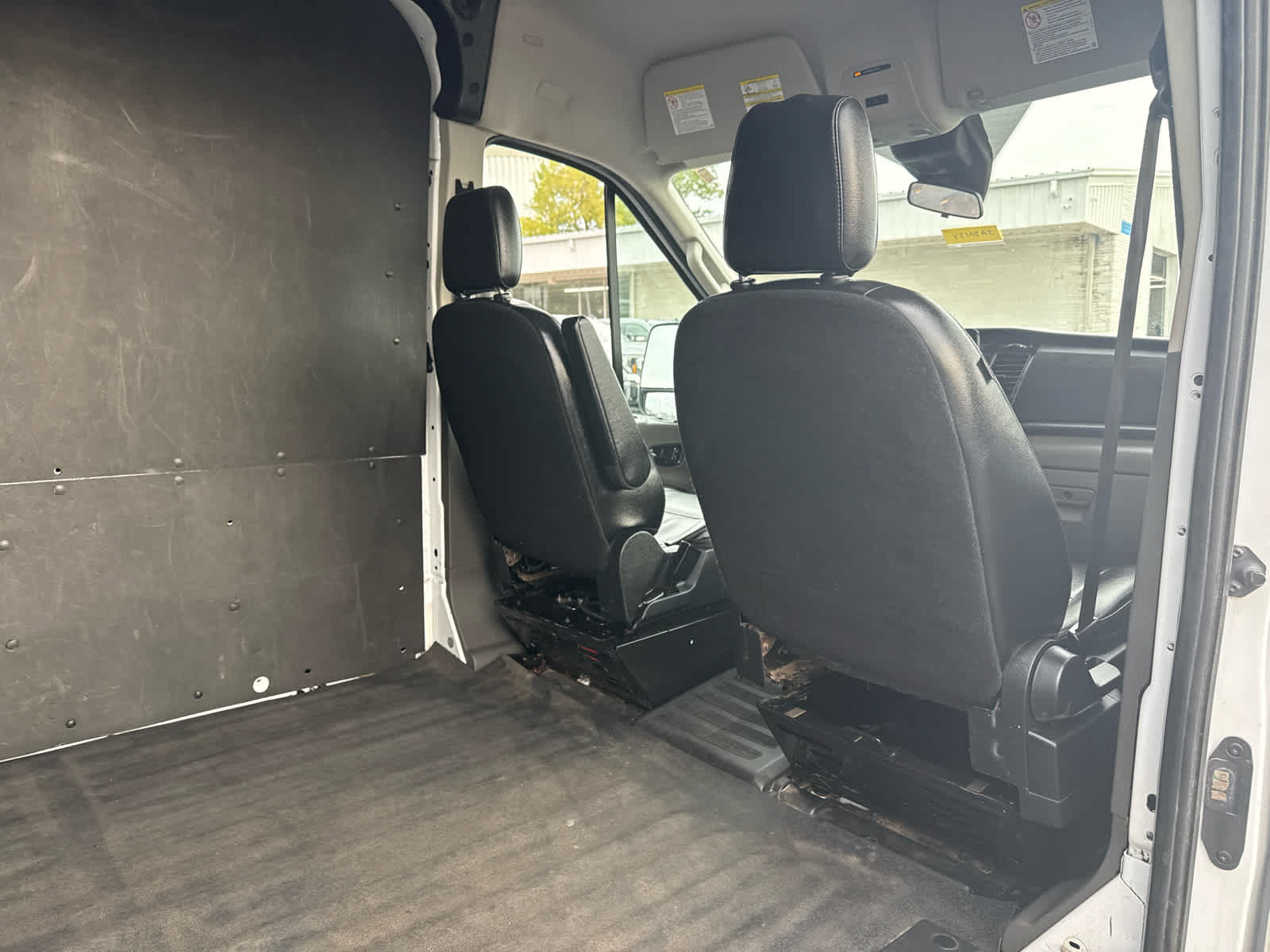 Used 2024 Ford Transit 250 148 Medium Roof w/ Load Area Protection Package RWD image 14