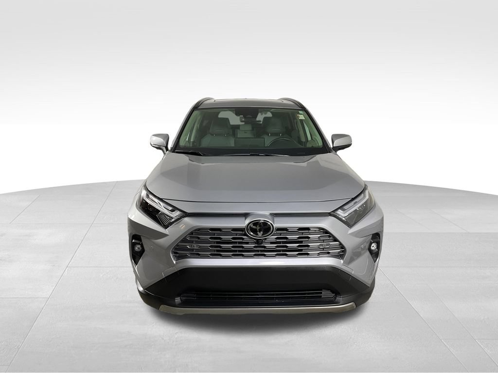 Used 2025 Toyota RAV4 Limited w/ Advanced Technology Package AWD/4WD image 3