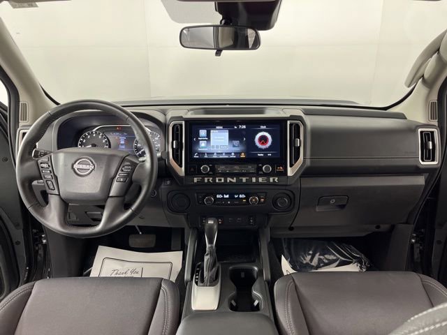 Used 2025 Nissan Frontier SV w/ SV Convenience Package RWD image 38