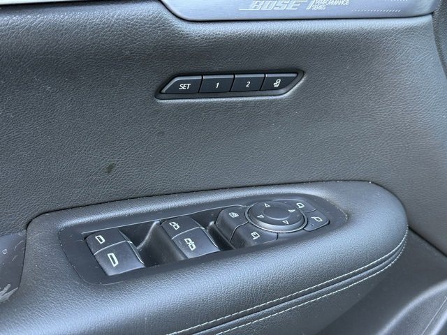 Used 2020 Cadillac XT6 Premium Luxury image 10