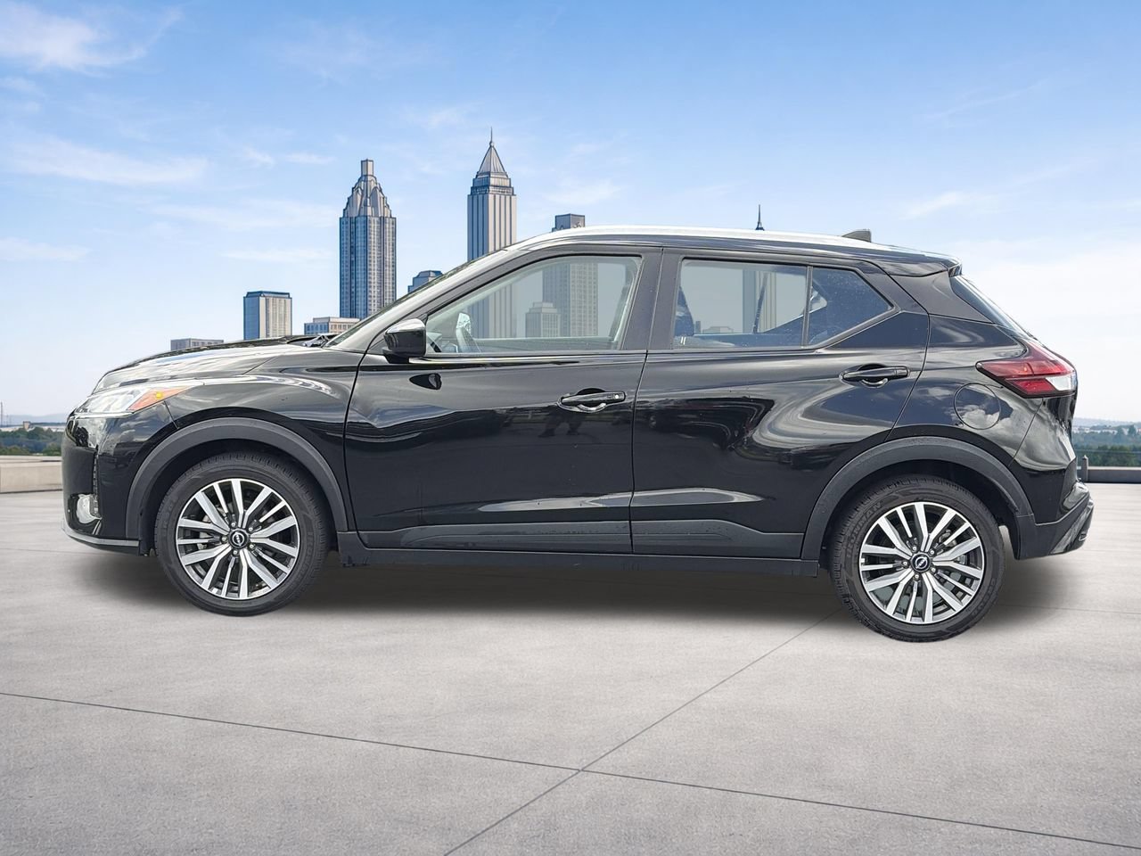 Certified 2024 Nissan Kicks SV FWD image 2