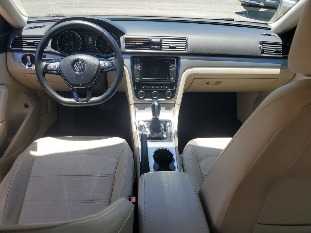 Used 2019 Volkswagen Passat 2.0T Wolfsburg w/ Wheels & Sunroof Package FWD image 14