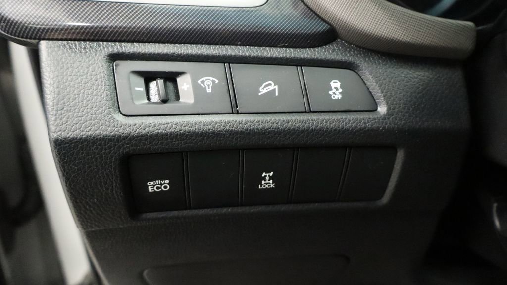 Used 2013 Hyundai Santa Fe Sport w/ Popular Equipment Pkg image 26