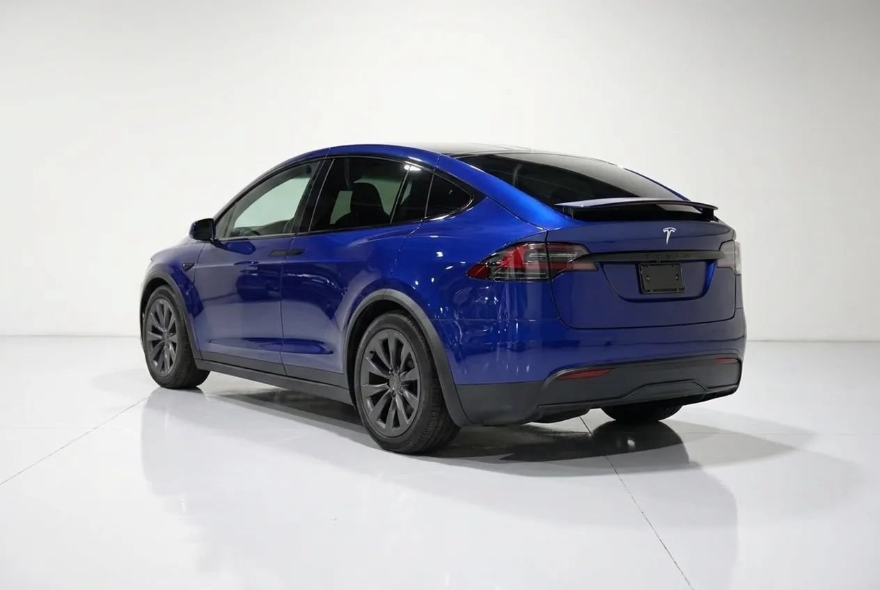 Used 2023 Tesla Model X Plaid AWD/4WD image 7