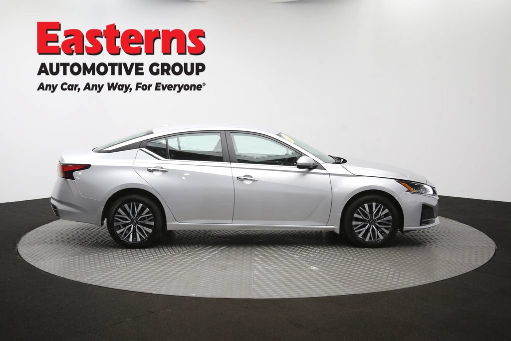 Used 2023 Nissan Altima 2.5 SV AWD/4WD image 44