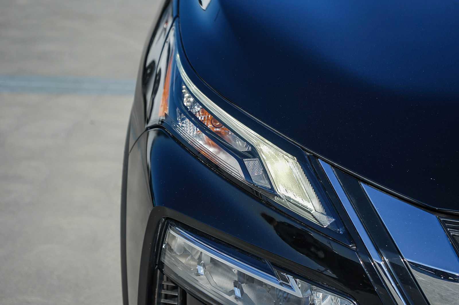 Used 2021 Nissan Rogue SL FWD image 4