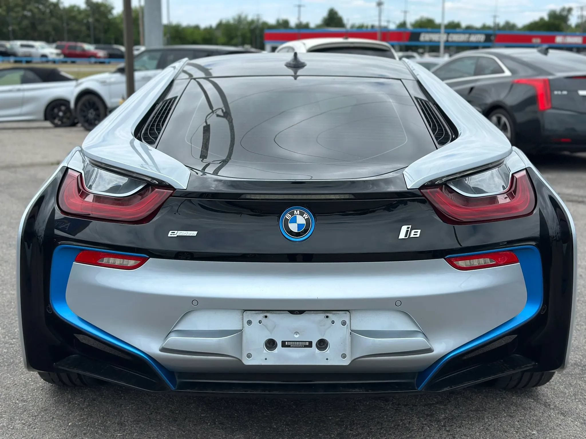 Used 2016 BMW i8 AWD/4WD image 12