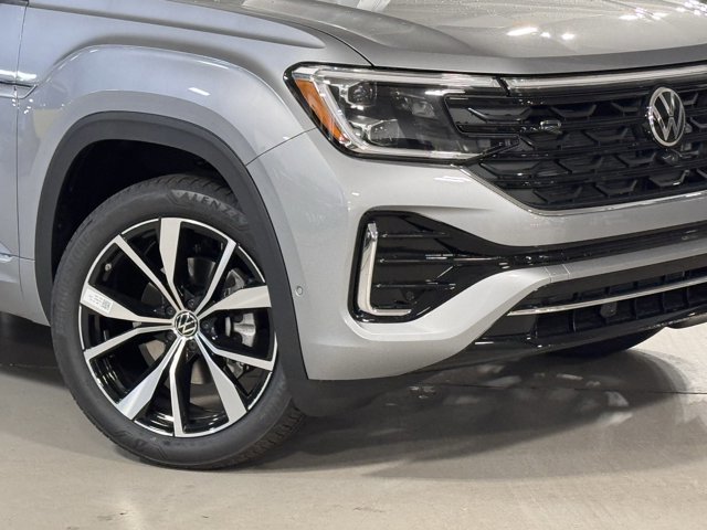 New 2026 Volkswagen Atlas SEL Premium R-Line image 3