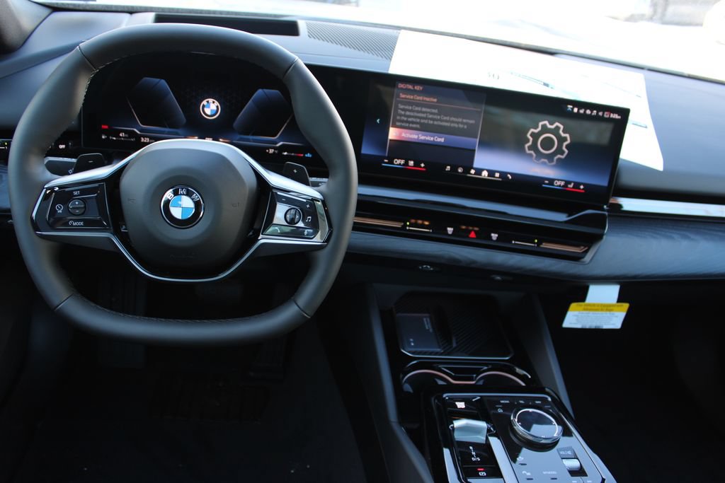 New 2026 BMW 530i xDrive AWD/4WD image 10