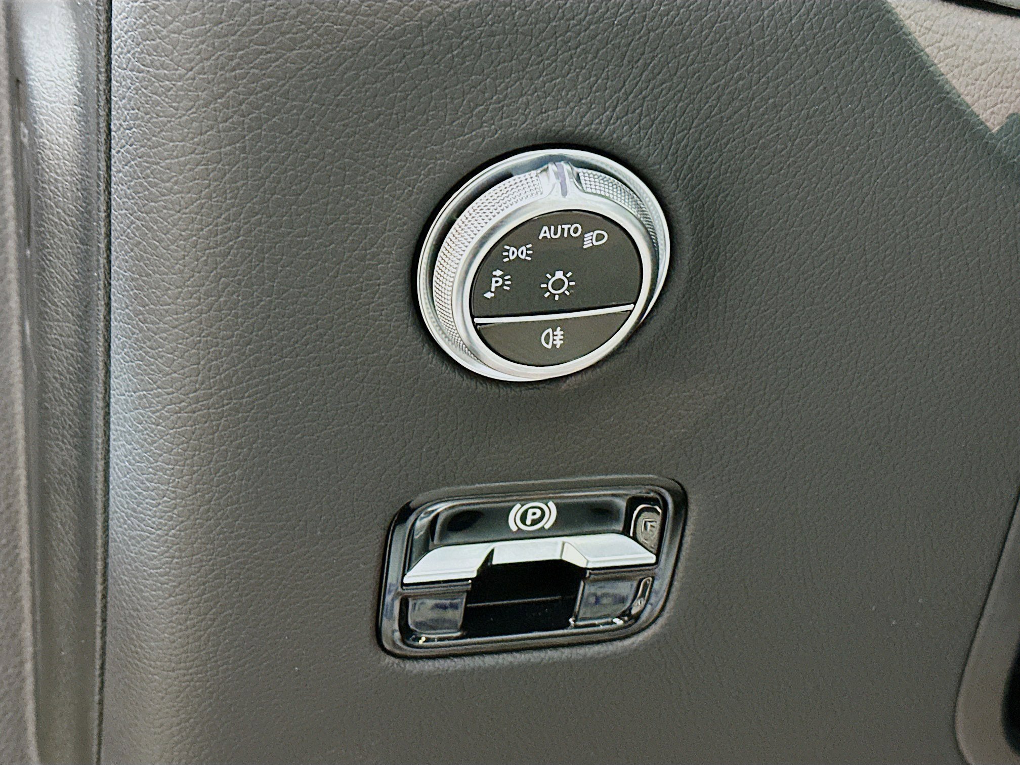 Certified 2023 Mercedes-Benz GLC 300 4MATIC image 10