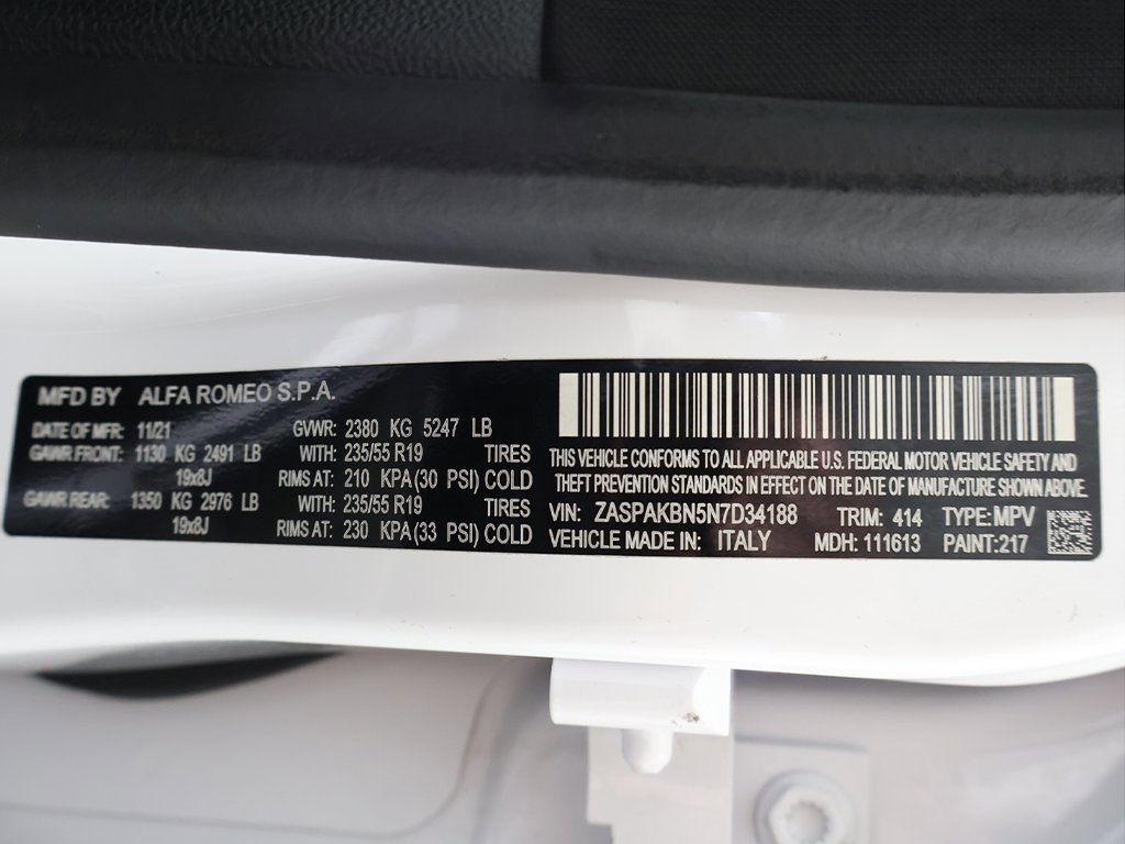 Used 2022 Alfa Romeo Stelvio Ti image 56