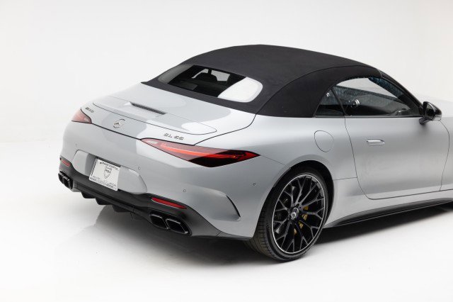 Used 2022 Mercedes-Benz SL 55 AMG 4MATIC image 39