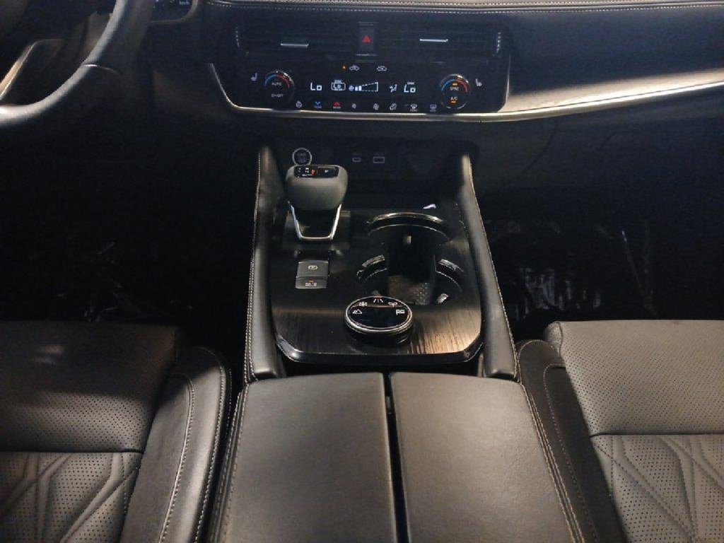 Used 2023 Nissan Rogue Platinum w/ Platinum Premium Package AWD/4WD image 11