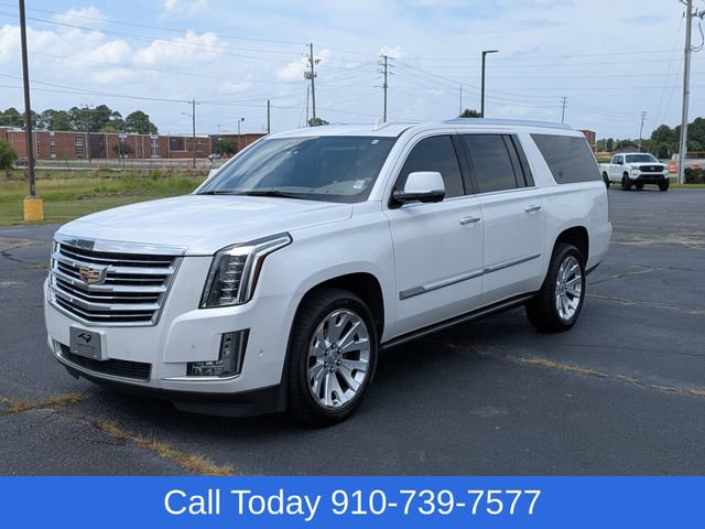 Used 2020 Cadillac Escalade ESV Platinum AWD/4WD image 7