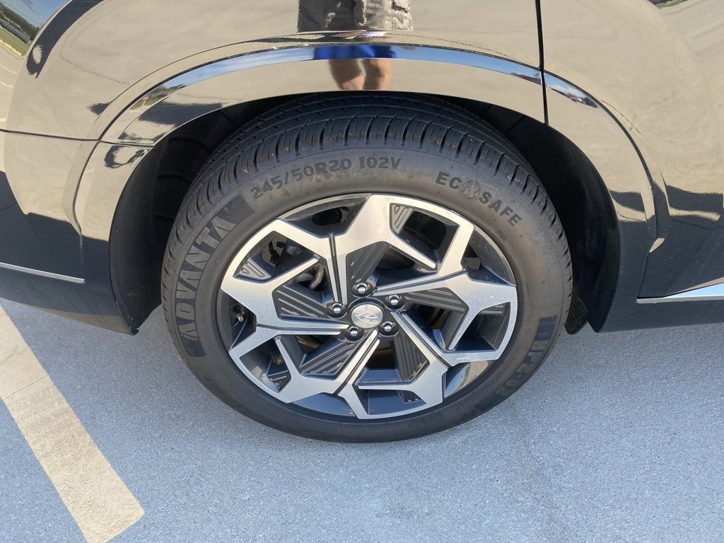 Used 2022 Hyundai Palisade Calligraphy image 8