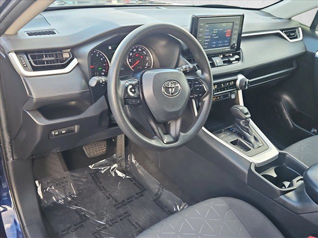 Certified 2021 Toyota RAV4 XLE FWD image 10