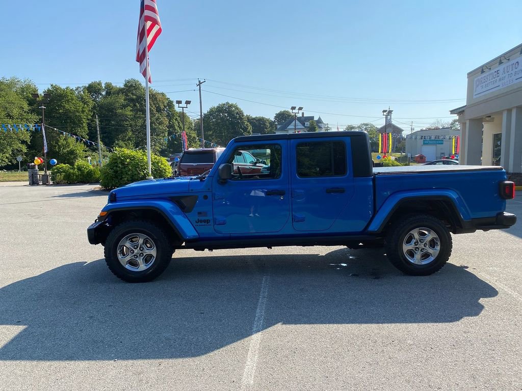 Used 2021 Jeep Gladiator Sport image 9
