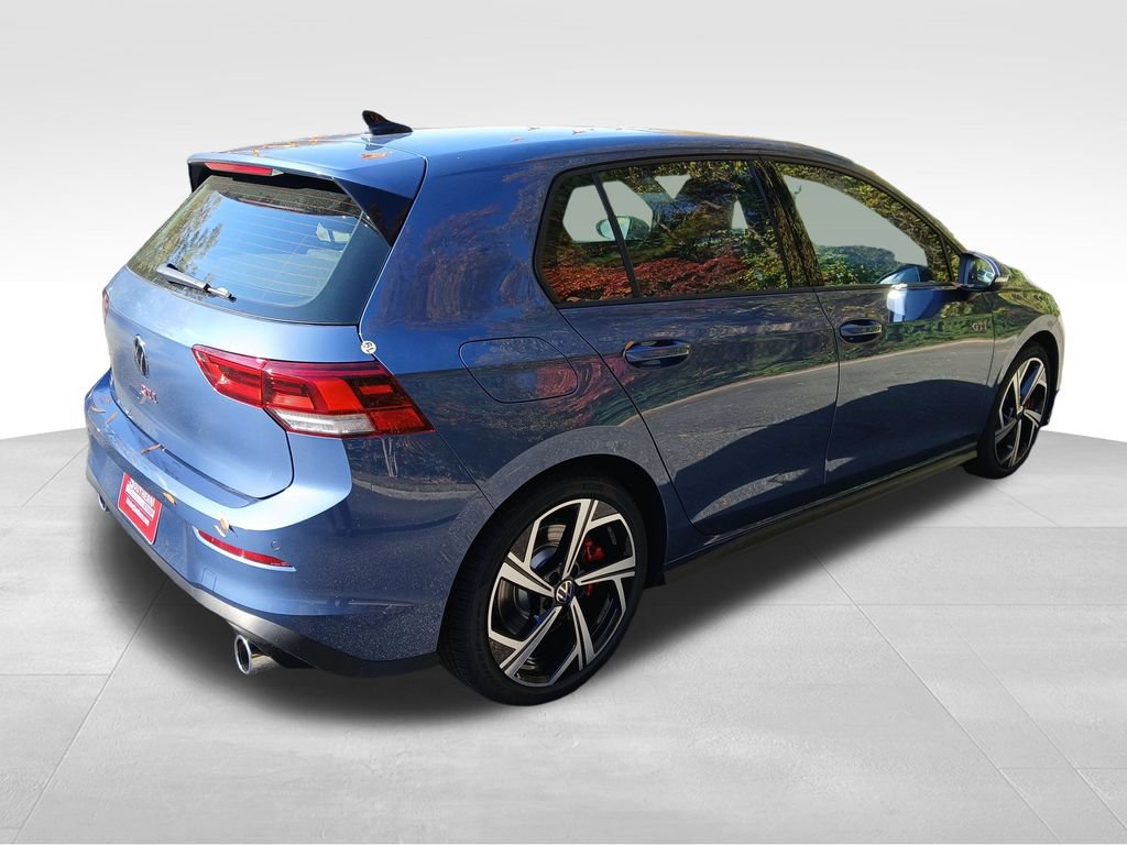 New 2026 Volkswagen GTI SE FWD image 5