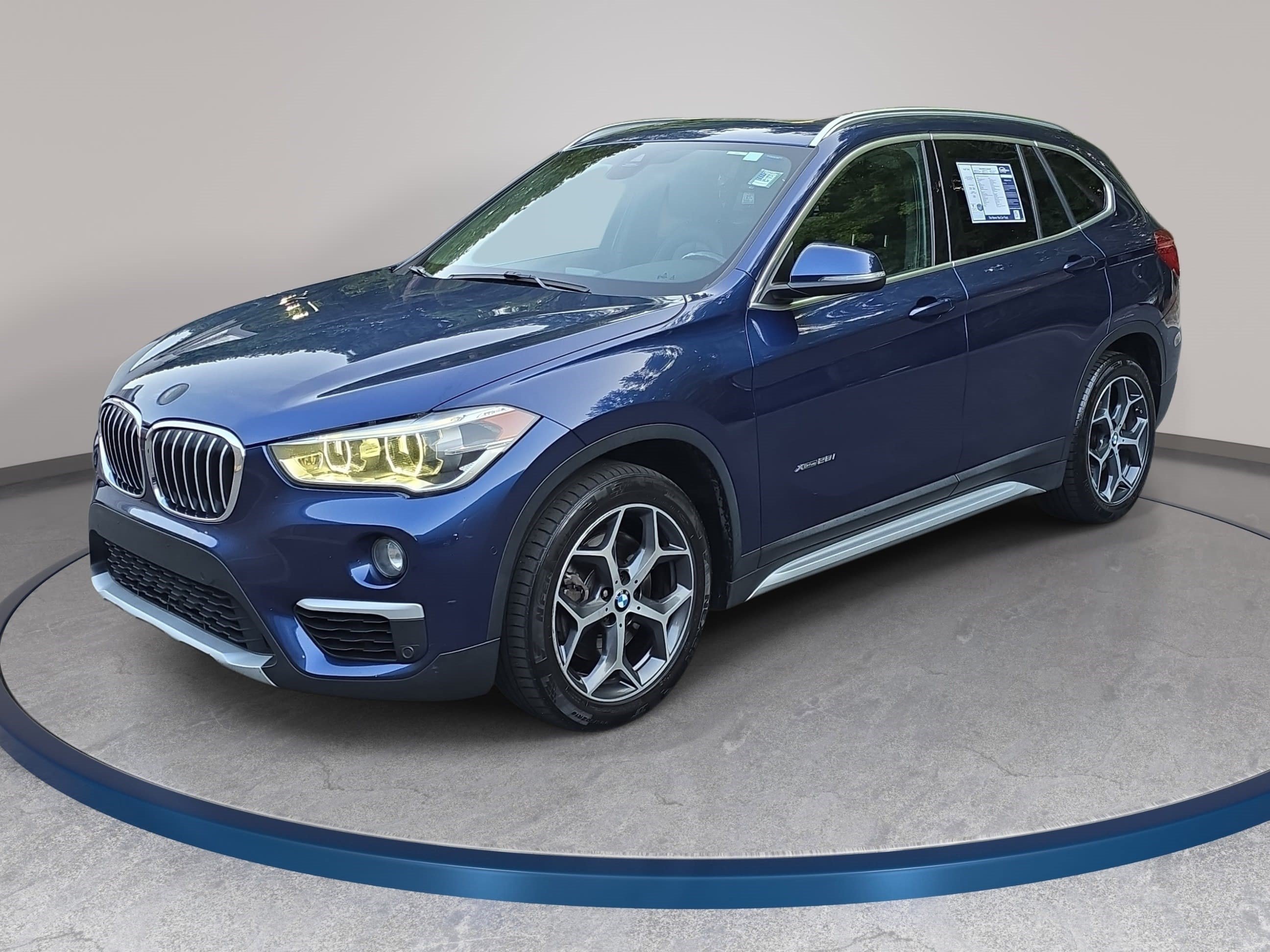 Used 2016 BMW X1 xDrive28i AWD/4WD image 1