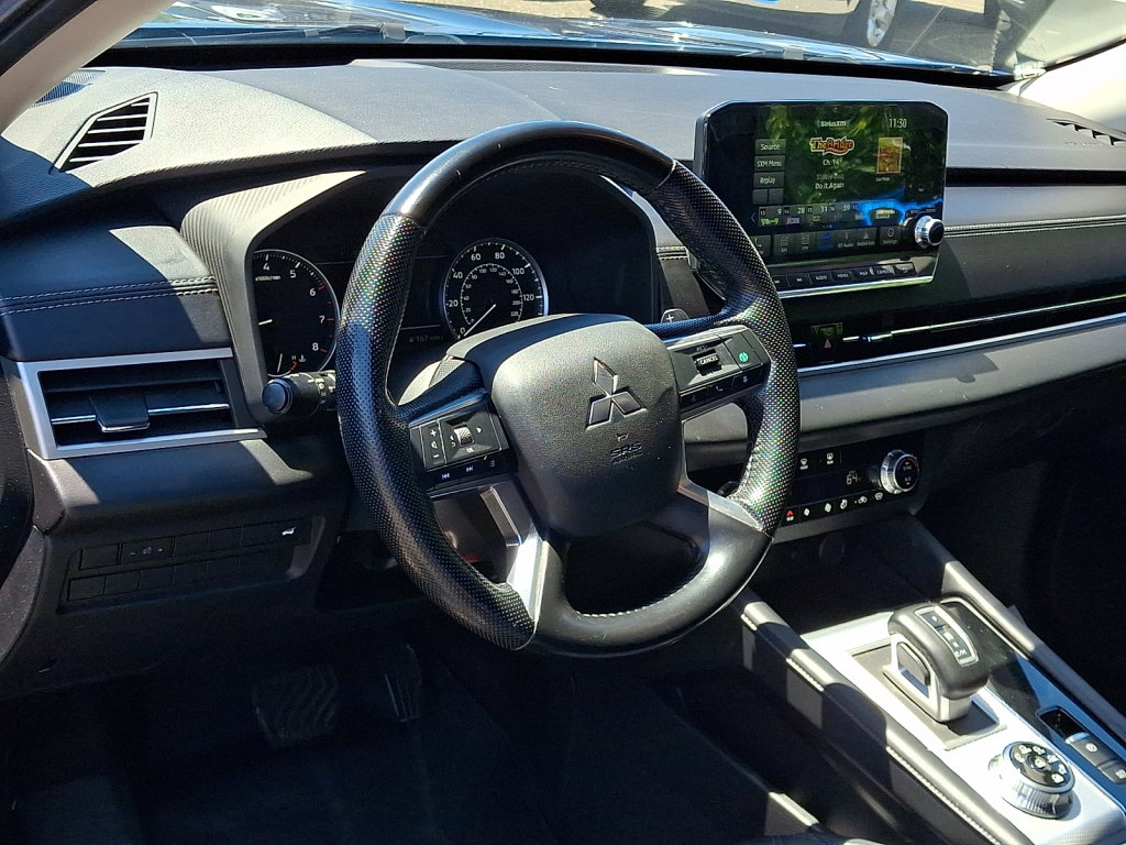 Used 2022 Mitsubishi Outlander SEL AWD/4WD image 25