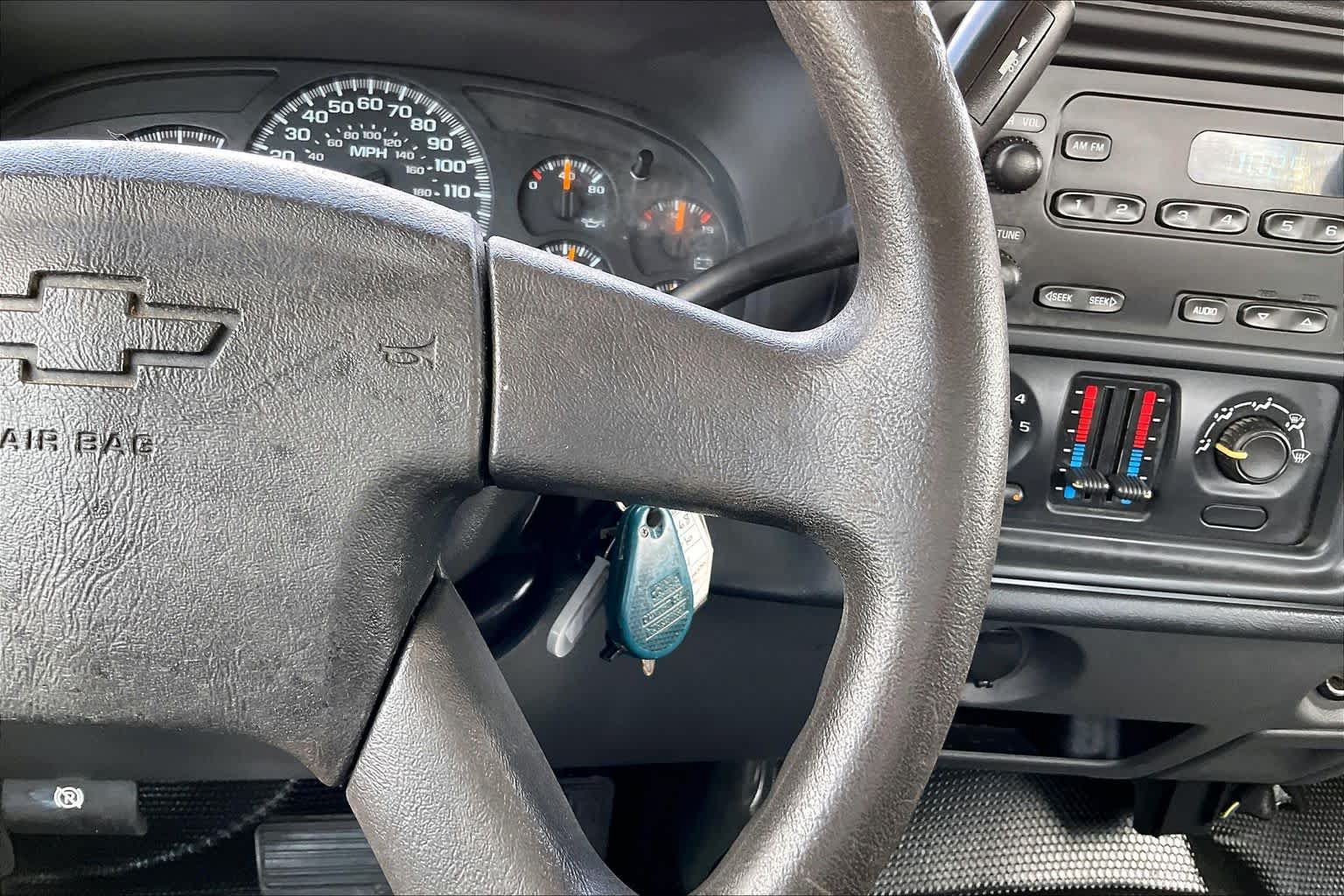 Used 2006 Chevrolet Silverado 1500 W/T RWD image 22
