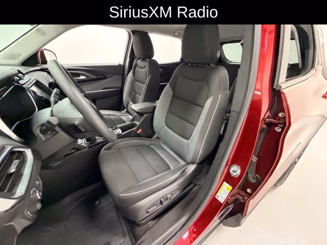 Used 2023 Chevrolet TrailBlazer LT w/ Convenience Package FWD image 8