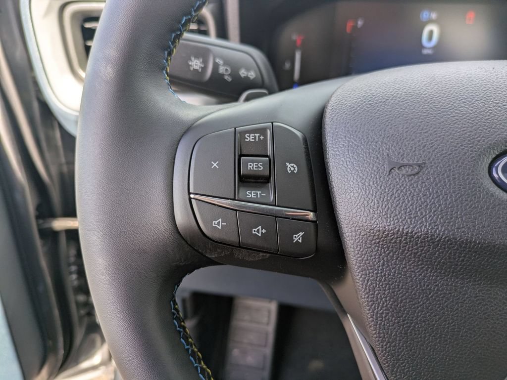 New 2026 Ford Maverick Lobo AWD/4WD image 31