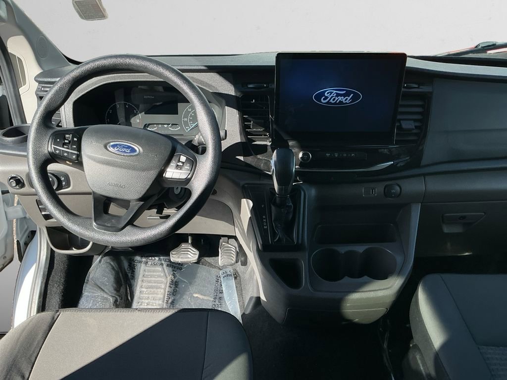 Used 2024 Ford Transit 350 XLT image 10