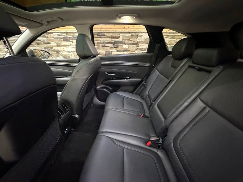 Used 2023 Hyundai Tucson Limited image 30