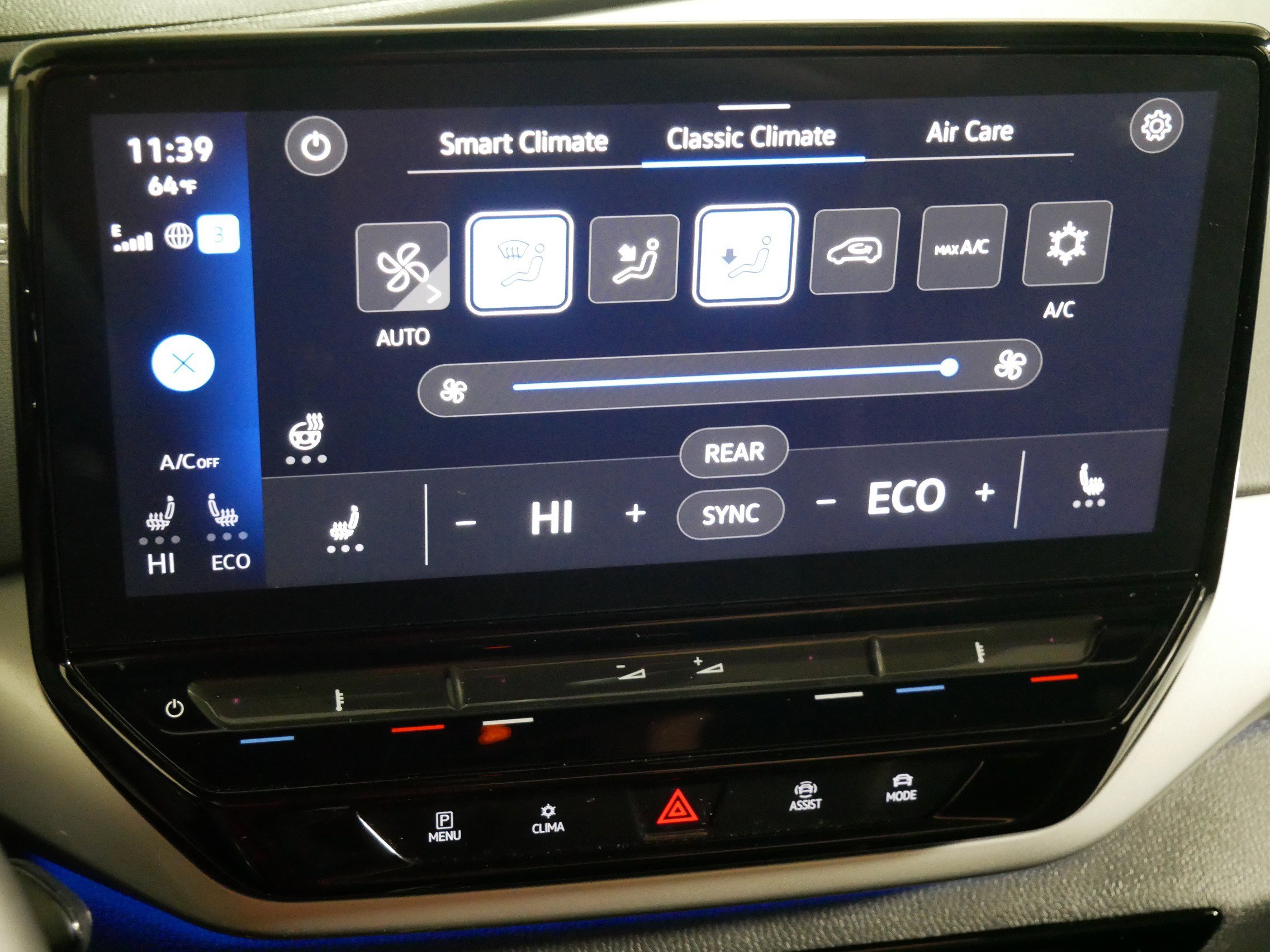 Certified 2023 Volkswagen ID.4 Pro S Plus AWD/4WD image 23