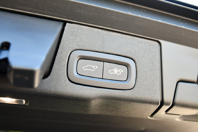 New 2027 Volvo XC60 B5 Ultra AWD/4WD image 29