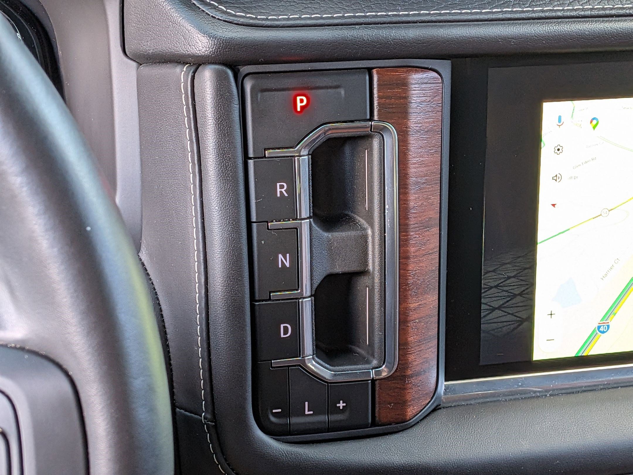 Used 2024 GMC Yukon XL Denali Ultimate image 24