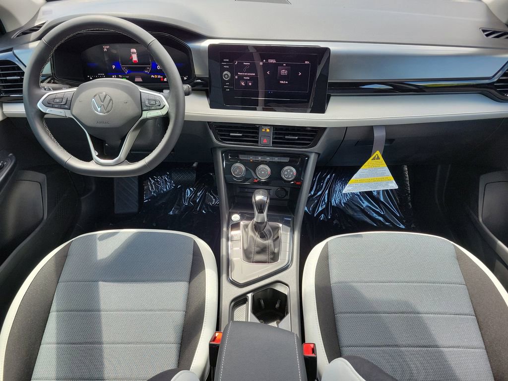 New 2026 Volkswagen Taos S image 9