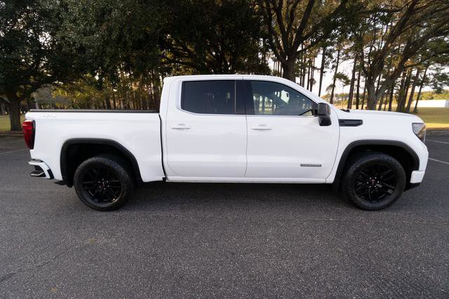 Used 2022 GMC Sierra 1500 Elevation image 2