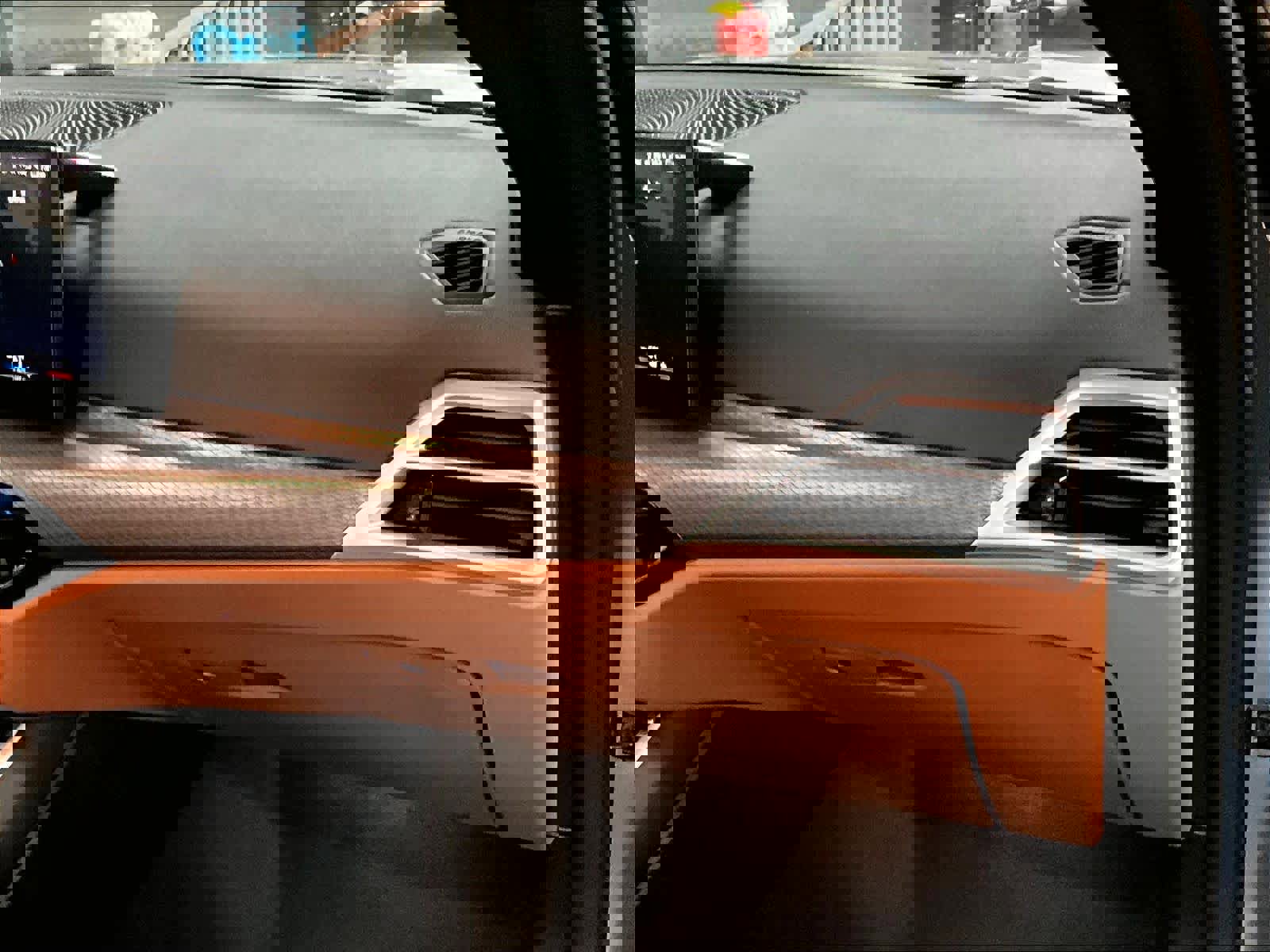 Used 2025 BMW i4 eDrive40 w/ Premium Package image 18