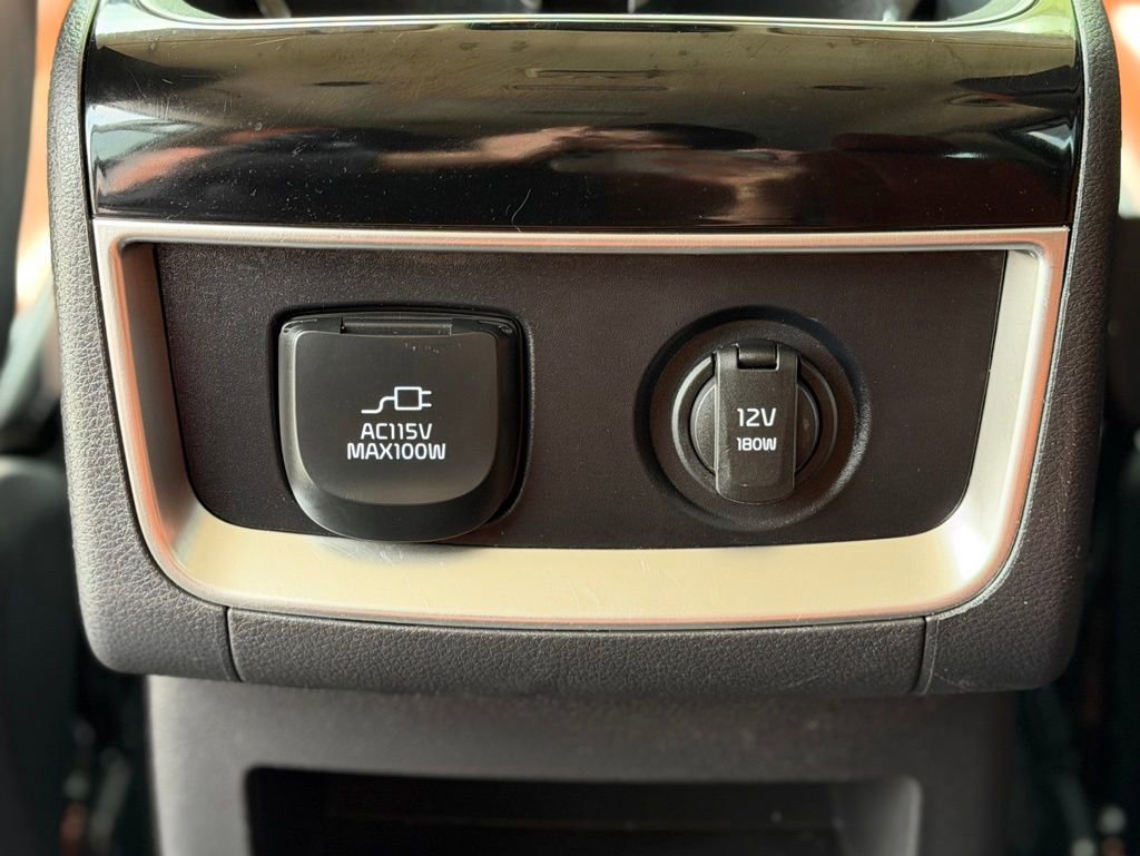 Used 2024 Kia Carnival SX FWD image 11