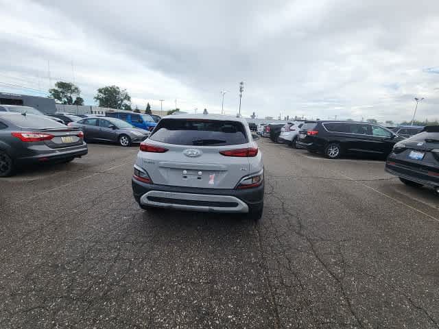 Used 2022 Hyundai Kona SEL w/ Convenience Package AWD/4WD image 13