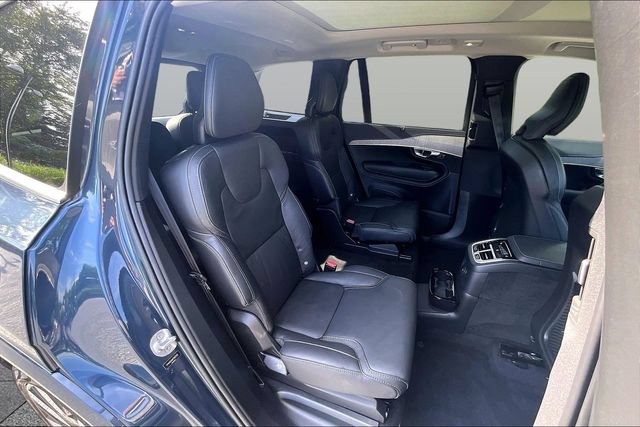 Used 2023 Volvo XC90 T8 Ultimate AWD/4WD image 28