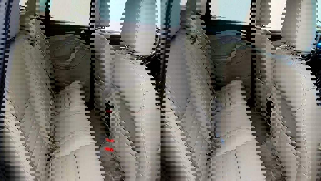 Used 2016 Ford Escape Titanium image 23