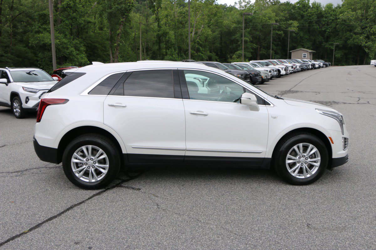 Used 2023 Cadillac XT5 Luxury AWD/4WD image 9