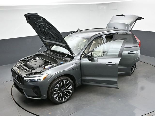 New 2026 Volvo XC60 T8 Ultra w/ Protection Package Premier image 53