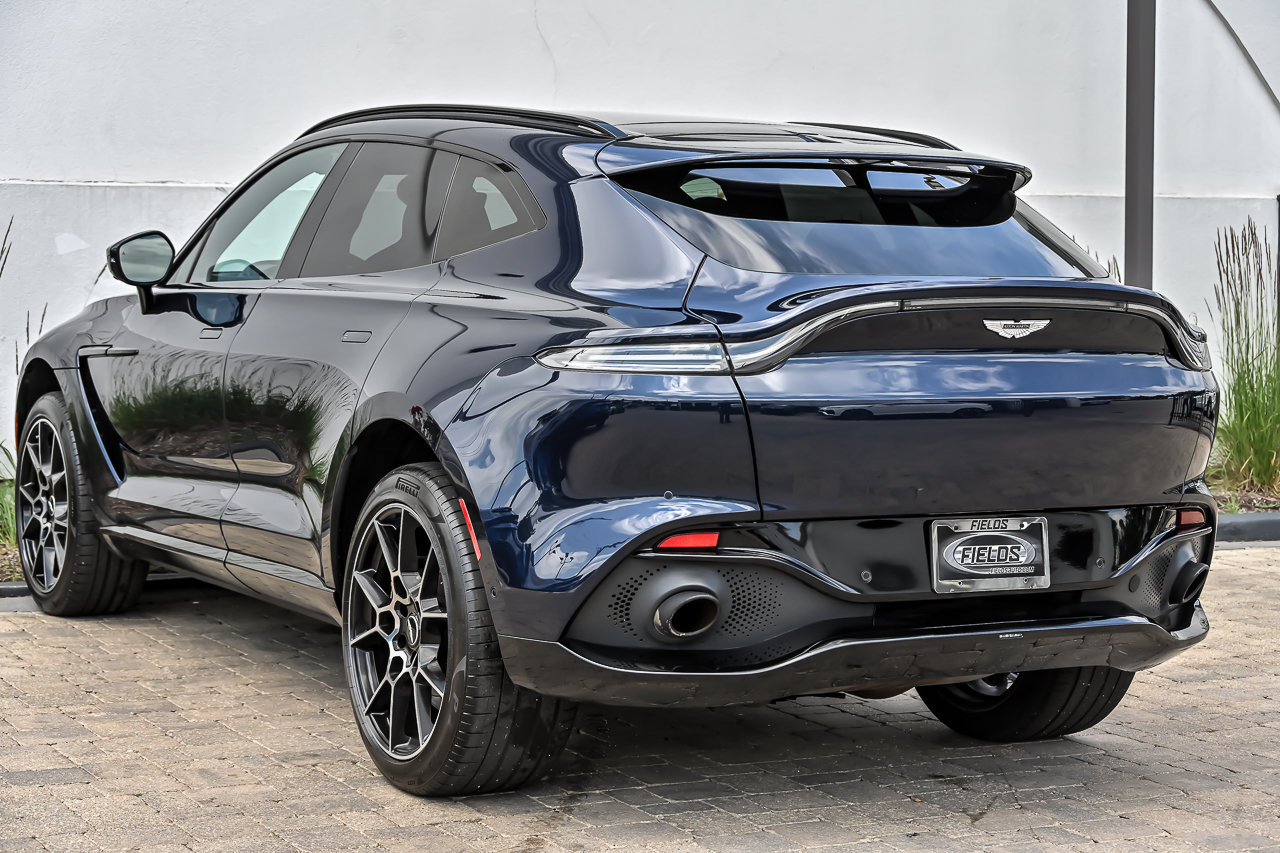 Used 2021 Aston Martin DBX AWD/4WD image 11