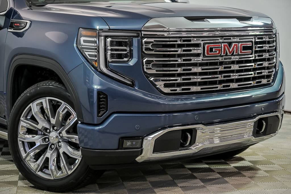New 2026 GMC Sierra 1500 Denali w/ Denali Reserve Package AWD/4WD image 2