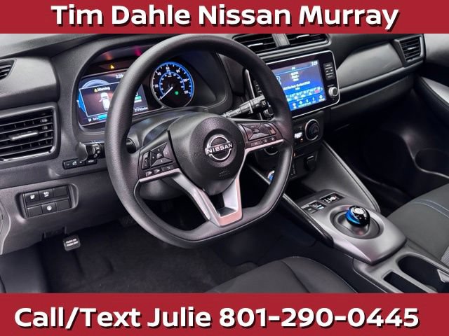 Used 2025 Nissan Leaf S FWD image 23
