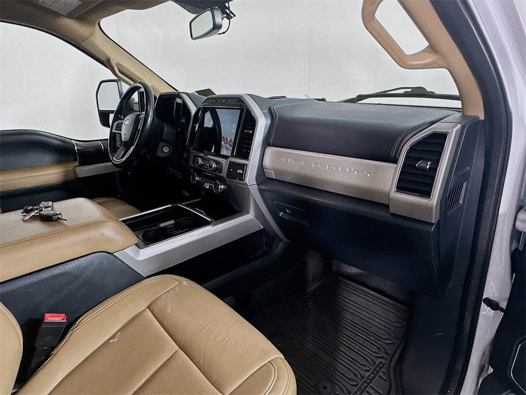 Used 2022 Ford F250 Lariat w/ Chrome Package image 30