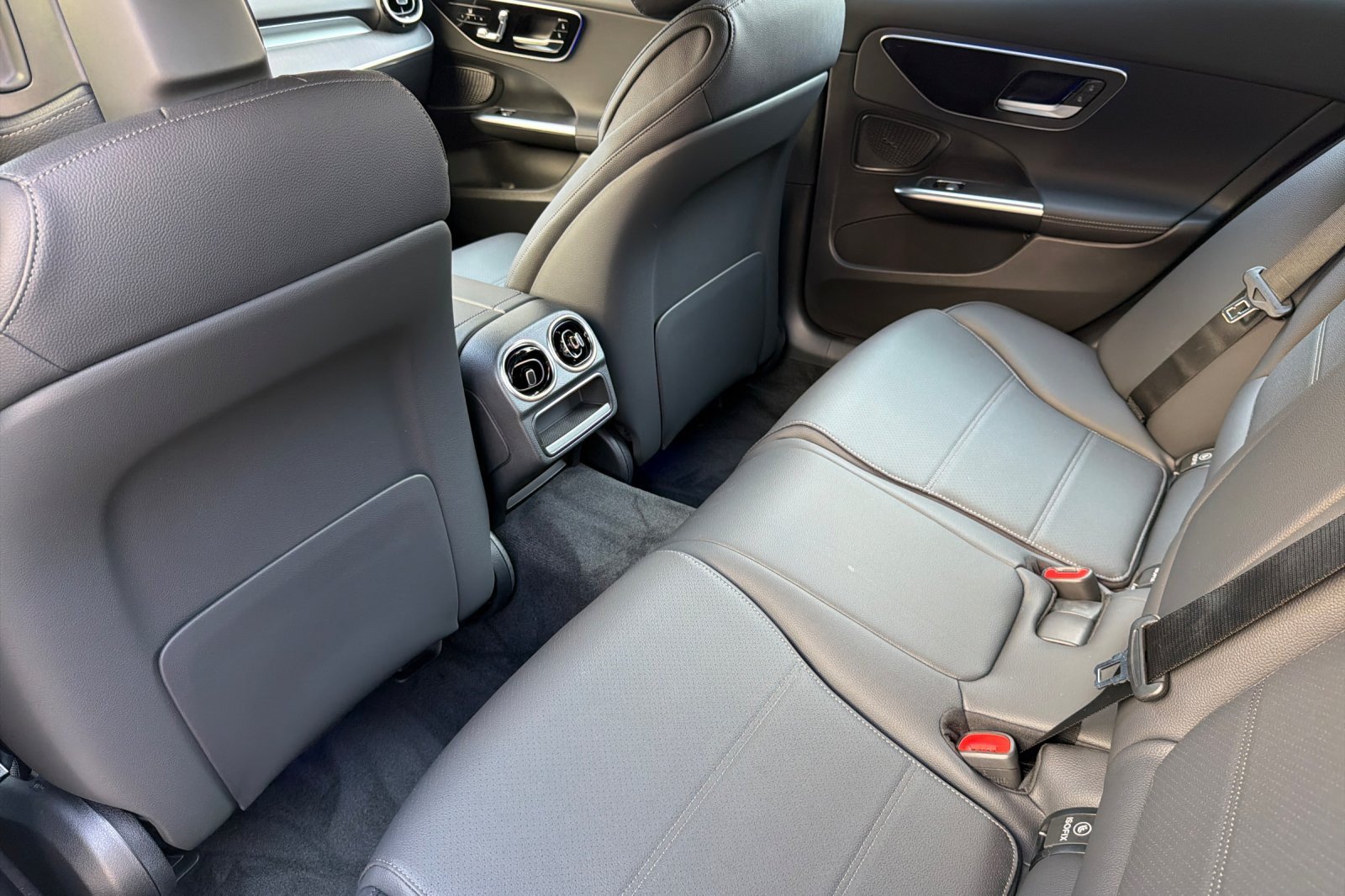 New 2026 Mercedes-Benz C 300 Sedan image 11