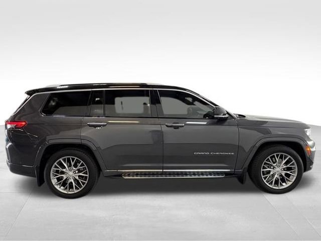 Used 2022 Jeep Grand Cherokee L Summit w/ Advanced Protech Group IV image 6