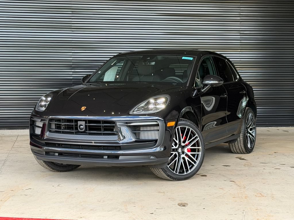 New 2026 Porsche Macan GTS AWD/4WD image 1